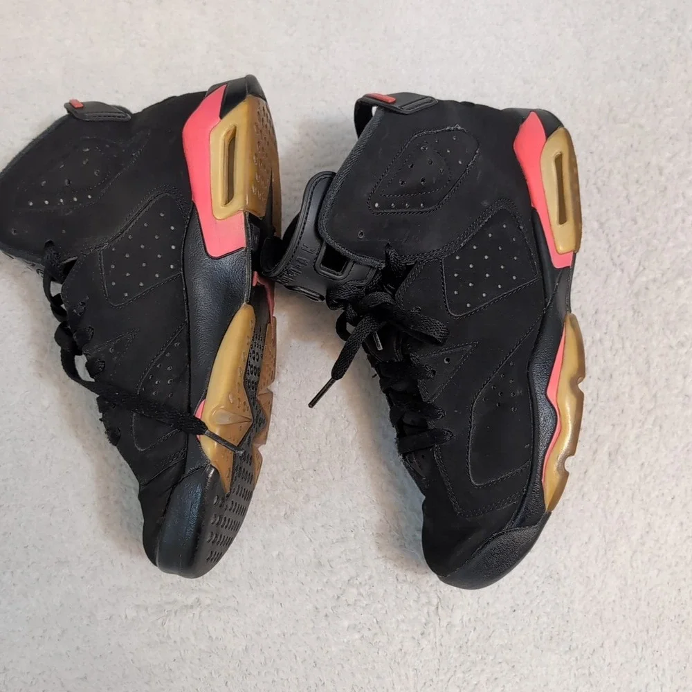 Air‎ Jordan 6 Retro Infrared Grade School (2019) - 384665060 - Size 7Y